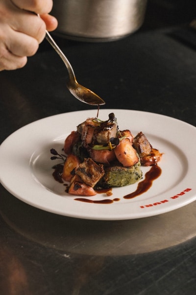 Reposicionament Bar Nuri plat I Familia Nuri