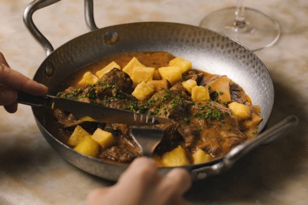 veal fricandeau Bar Nuri I Familia Nuri