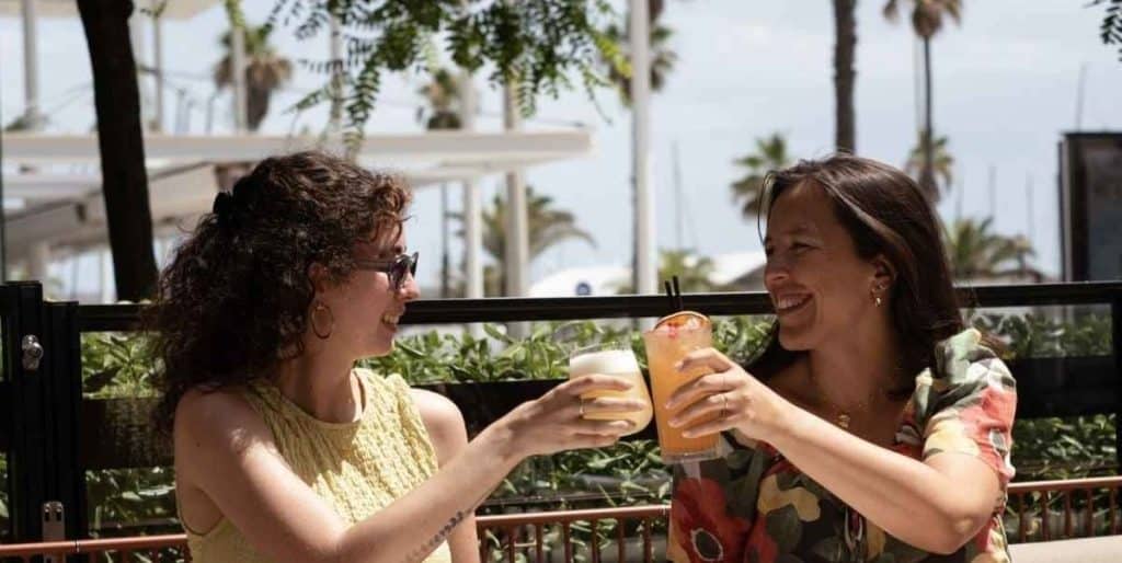 Brindis coctel terrassa estiu nuara