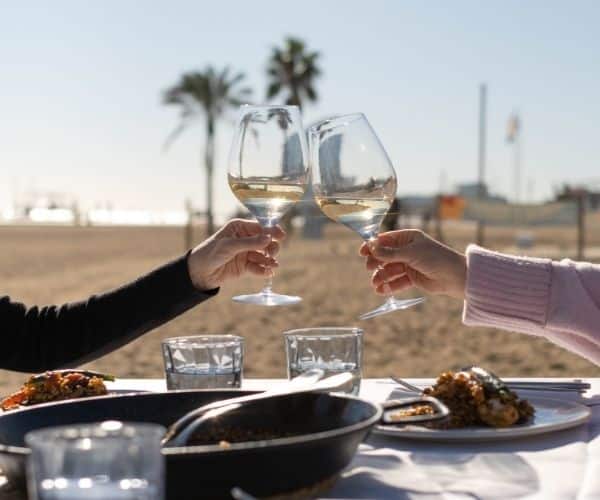 Brindis Regala | Familia Nuri